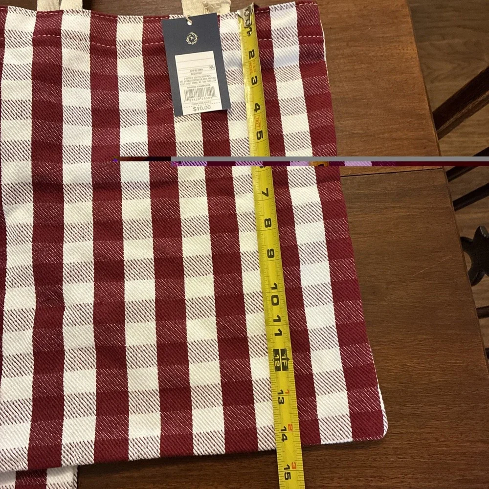 Universal Thread lot four